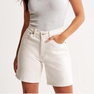 Abercrombie & Fitch "The 7" Dad Short High Rise"